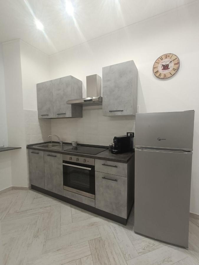 Casa Vacanze Via Nizza 57 Zinola-Wifi Σαβόνα Εξωτερικό φωτογραφία