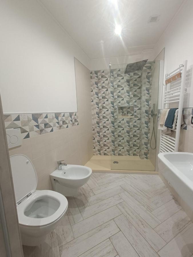 Casa Vacanze Via Nizza 57 Zinola-Wifi Σαβόνα Εξωτερικό φωτογραφία