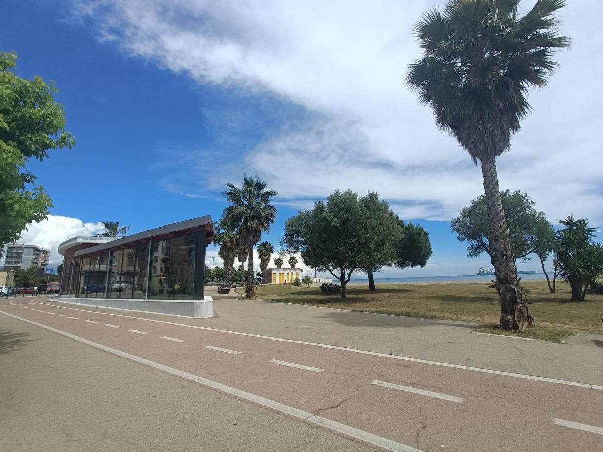 Casa Vacanze Via Nizza 57 Zinola-Wifi Σαβόνα Εξωτερικό φωτογραφία