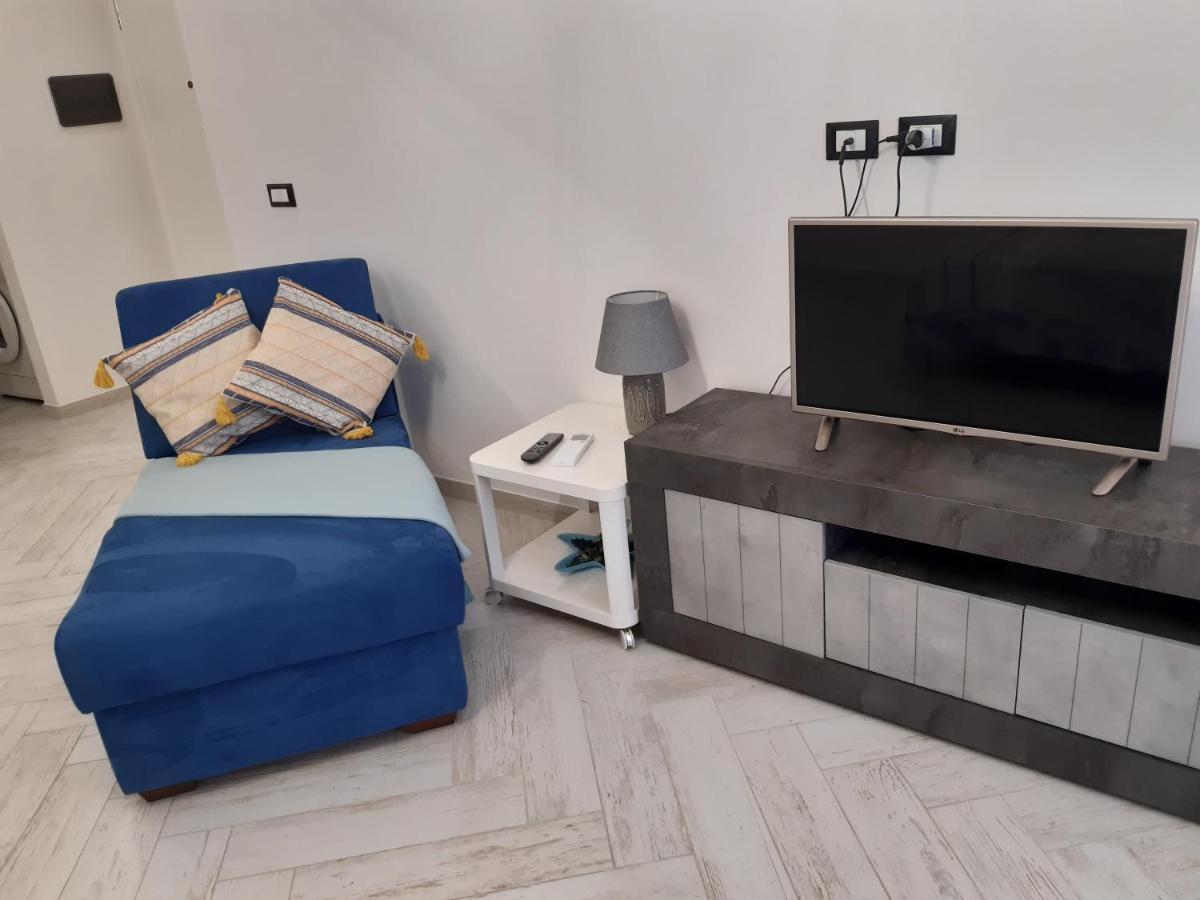 Casa Vacanze Via Nizza 57 Zinola-Wifi Σαβόνα Εξωτερικό φωτογραφία