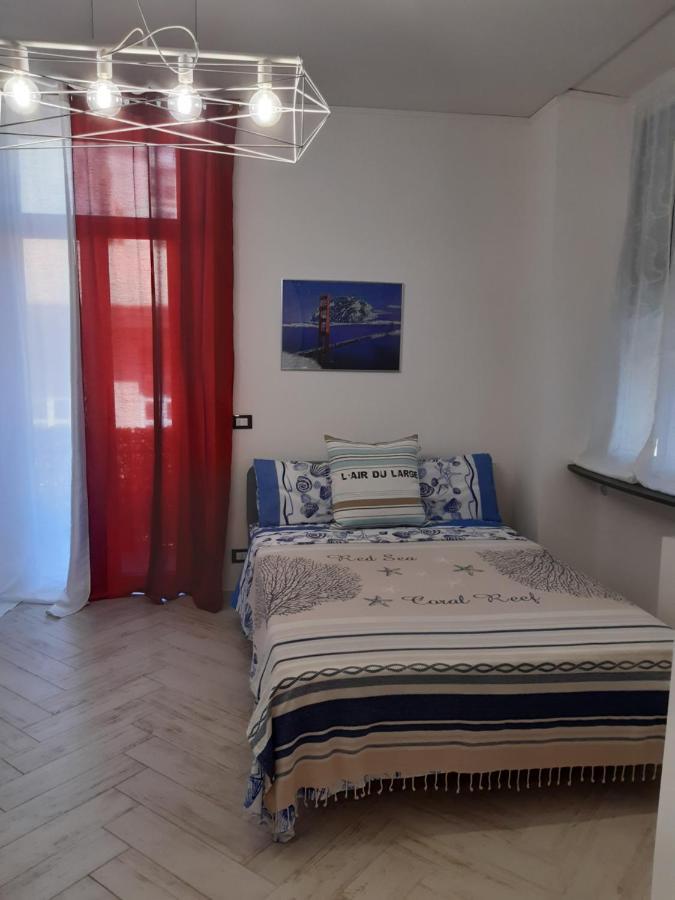 Casa Vacanze Via Nizza 57 Zinola-Wifi Σαβόνα Εξωτερικό φωτογραφία